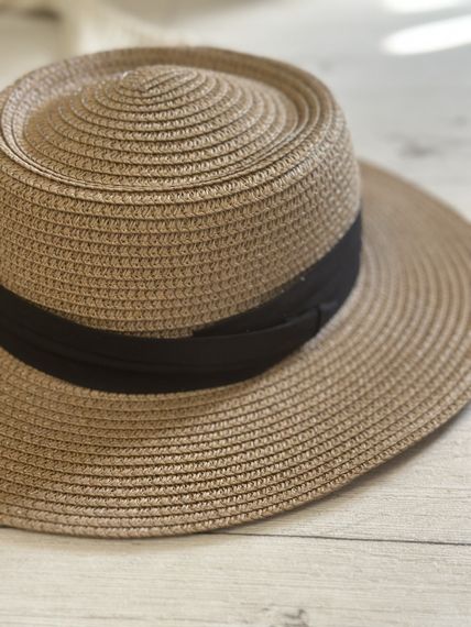 Дорослий літній капелюх Темний беж з чорною стрічкою  56-58р (1356) | Зображення 1