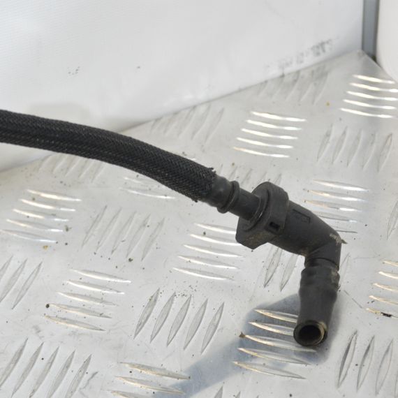 Трубка паливна 1.4 / 1.6 VTI Citroen C3 Picasso C4 2004-2015 Провід магістраль палива Сітроен ц3 Пікассо ц4 V754181880 | Зображення 2
