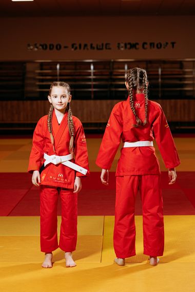 Червоне дитяче кімоно для дівчаток, джиу-джитсу, TM BUDOGI, зріст 130 см, щільність 350 гр/м.кв. | Зображення 3