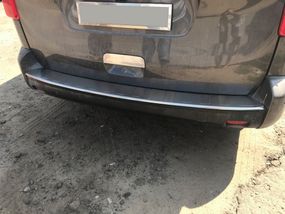 Накладка на задній бампер з загином OmsaLine (нерж) Коротка/Середня бази для Peugeot Expert 2017-2024 рр