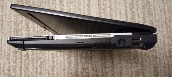 Ноутбук Б-класс Fujitsu LifeBook S760 / 13" (1366x768) TN / Intel Core i5-560M (2 (4) ядра по 2.66 - 3.2 GHz) / 6 GB DDR3 / 120 GB SSD / Intel HD Graphics / WebCam / DVD-ROM б/у | Зображення 5