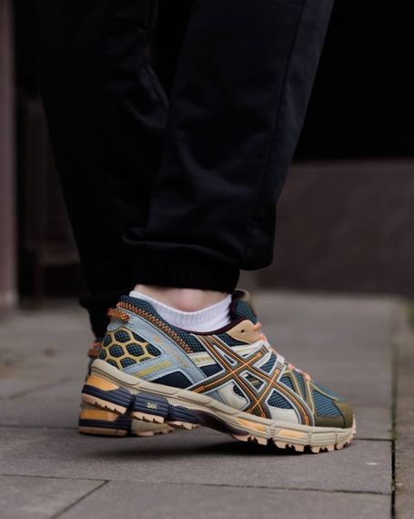 Кросівки демісезонні Asics Lux технологія амортизації колір: олива / жовтогарячий/ синій | Зображення 2