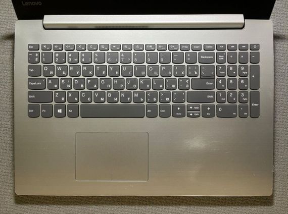 Ноутбук Б-класс Lenovo 320-15ISK / 15.6" (1366x768) TN / Intel Core i3-6006U (2 (4) ядра по 2.0 GHz) / 4 GB DDR4 / 120 GB SSD / nVidia GeForce 920MX, 2 GB GDDR3, 64-bit / WebCam б/у | Зображення 2