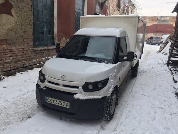 Килимки EVA (кольори в асортименті) для StreetScooter Work | Зображення 1