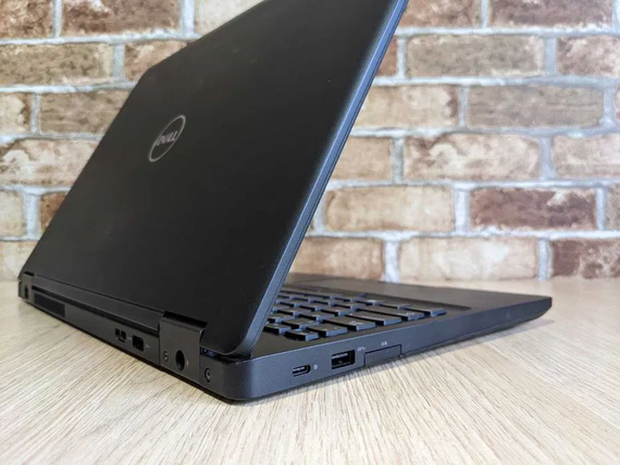Ігровий ноутбук Dell E3520 \ 15.6 FHD \ i7-7820HQ \ 8Gb \ 256Gb \ quadro M620 | Зображення 1