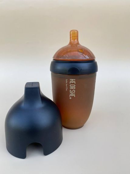 Пляшечка для годування HEORSHE 240 мл Чорна