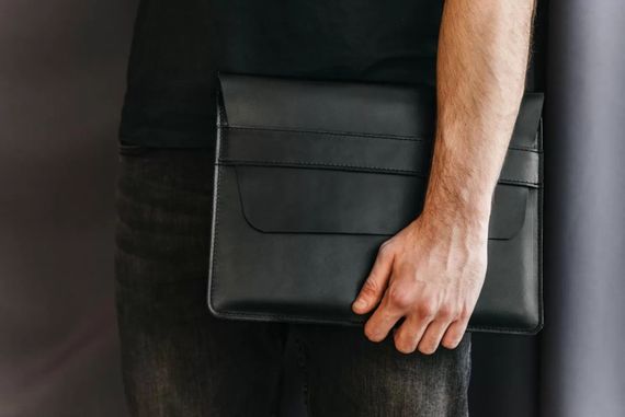 Шкіряний чохол для ноутбука Skin and Skin Sleeve 13.3 Чорний (LC04BL-13) | Зображення 1