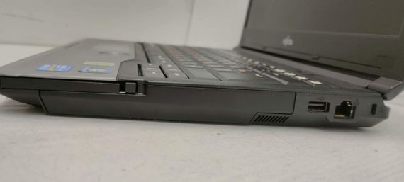 Ноутбук Б-класс Fujitsu LifeBook S792 / 13.3" (1366x768) TN / Intel Core i5-3340M (2 (4) ядра по 2.7 - 3.4 GHz) / 4 GB DDR3 / 320 GB HDD / Intel HD Graphics 4000 б/у | Зображення 7