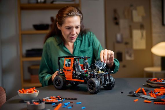 Конструктор LEGO Technic Mercedes-Benz G 500 PROFESSIONAL Line 42177 | Зображення 8