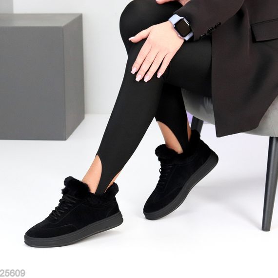 Класні Чорні зимові кросівки натуральна замша опушка цигейка | Зображення 4