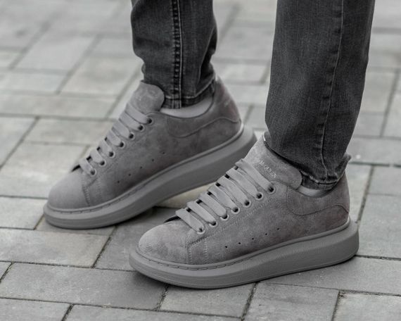 Кросівки замшеві Alexander McQueen Dark Grey / Маквіни замшеві темо сірі з сірою підошвою | Зображення 4