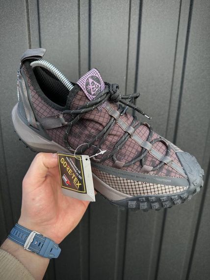 Кросівки Nike ACG Mountain Fly сірі | Зображення 2