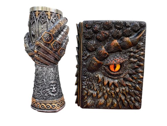 Подарунковий набір Келих 3D Рука з львом і Блокнот 3D «Жар Серця Дракона»