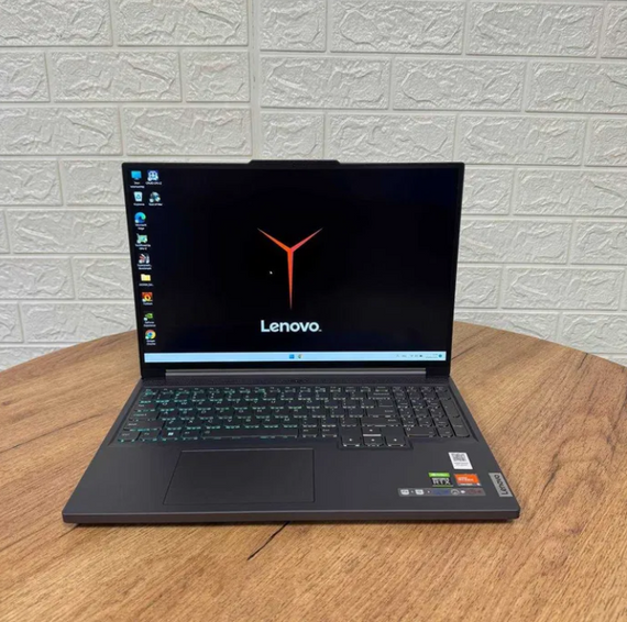 Ноутбук Lenovo Legion Slim 5 144Hz Ryzen 5 7640HS 16GB SSD 512GB RTX 4060 Б/В