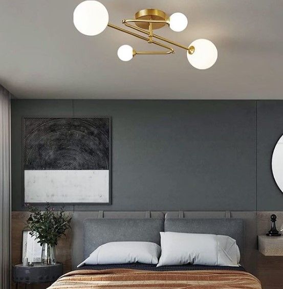 Люстра стельова на 4 лампочки 26575 Латунь 25х60х80 см.