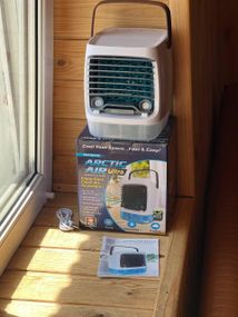 Портативный вентилятор USB с водяным охлаждением, распылитель, Arctic air cooler AND XL-1375, увлажнитель