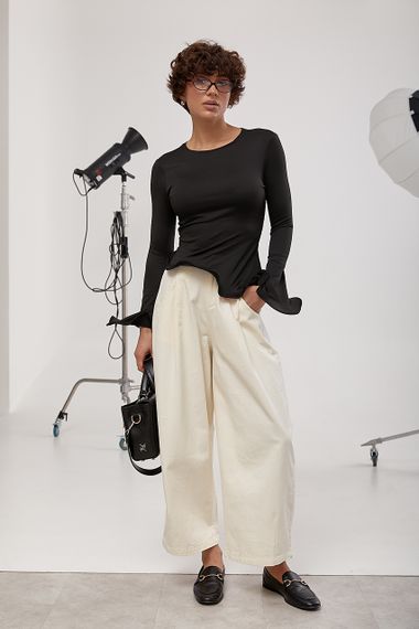 Елегантний лонгслів із хвилеподібними краями - чорний цвет, ONE SIZE (є розміри) | Зображення 2