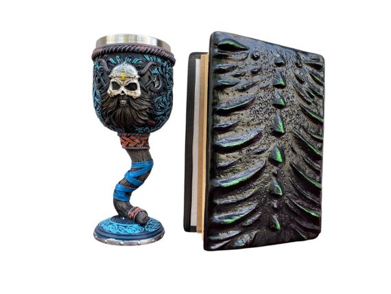 Подарунковий набір Келих 3D Молот Тора Вікінг і Блокнот 3D «Око Лісового Дракона» | Зображення 1