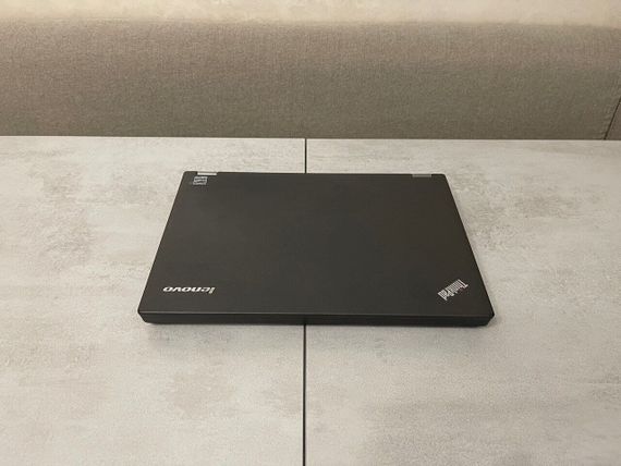 Ноутбук Lenovo ThinkPad T440p / 14" (1366x768) TN / Intel Core i5-4300M (2 (4) ядра по 2.6 - 3.3 GHz) / 8 GB DDR3 / 256 GB SSD / Intel HD Graphics 4600 / WebCam / DVD-ROM б/у + Подарок Проводная мышь / USB | Зображення 6