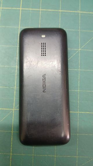 Мобільний телефон Nokia 130 dual sim black Бу. потерта клавиатура | Зображення 2