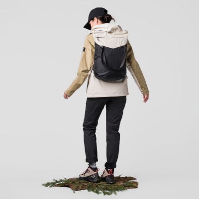 Рюкзак туристичний Salewa Fanes Tote Bag 1435 7260 - UNI - бежевий/чорний (013.003.1479) | Зображення 3