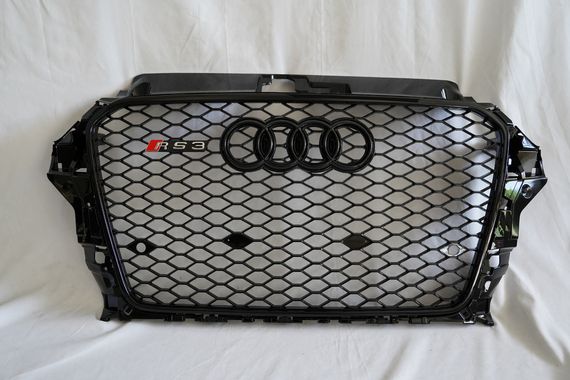 Передня решітка RS-style (2012-2016, чорна) для Ауди A3 рр | Зображення 1