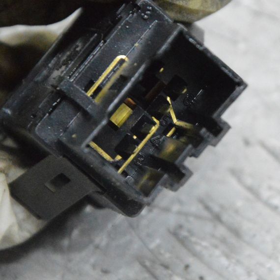 Кнопка обігріву заднього скла Seat Ibiza III Cordoba 2002-2009 Вимикач обігрівача скла Сеат 6L1959621 | Зображення 1