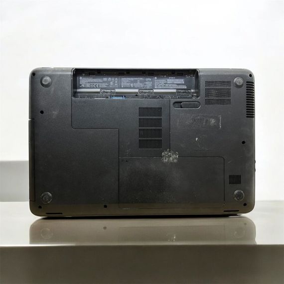 Ноутбук HP 250 G1 / 15.6" (1366x768) TN / Intel Core i3-3110M (2 (4) ядра по 2.4 GHz) / 8 GB DDR3 / 120 GB SSD / Intel HD Graphics 4000 / WebCam / Без АКБ б/у | Зображення 5