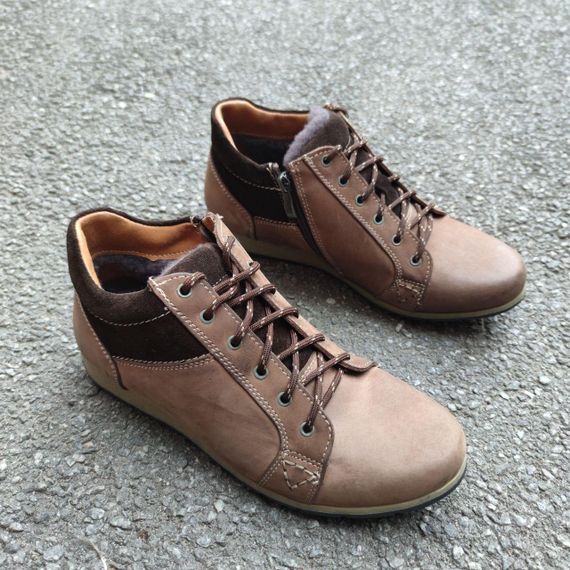 Коричневые ботинки из натурального нубука 43 размер