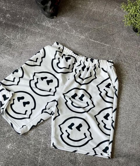 Білі чоловічі трикотажні зручні шорти з трендовим дизайном | Зображення 2