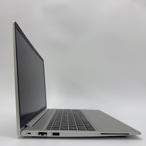 Ультрабук HP EliteBook 650 G9 / 15.6" (1920x1080) IPS / Intel Core i5-1235U (10 (12) ядер 3.3 - 4.4 GHz) / 16 GB DDR4 / 512 GB SSD M.2 / Intel Iris Xe Graphics / WebCam б/в + Подарунок Мишка та килимок | Зображення 6
