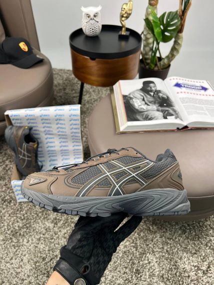 Мужские кроссовки ASICS Gel-Kahana TR V4 Brown Grey Динаміка твого стилю весна / літо / осінь A4171 | Зображення 3