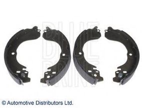 Колодки гальмівні барабанні задні Chrysler, Jeep Patriot 4x4 -17, Nissan Juke I -19 (вир-во Blue Pri BLUE PRINT ADA104116 на JEEP COMPASS (MK49)