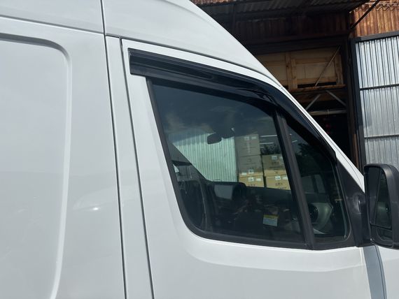 Вітровики (2 шт, Sunplex Sport) для Mercedes Sprinter 2018-2024 рр | Зображення 5
