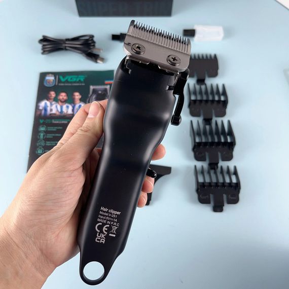 Акумуляторна машинка для стрижки VGR Clipper V-251 з LED-дисплеєм, 4 насадки, 2000 mAh (46215-V-251_554) | Зображення 9
