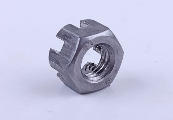 Гайка корончаста М10-KRO 900