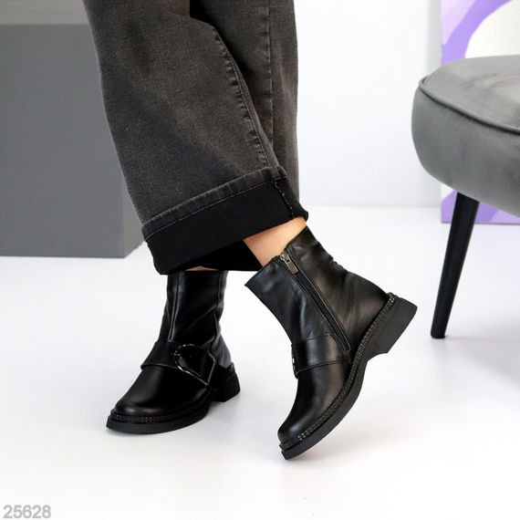 Стильні чорні шкіряні черевики з утеплювачем низький хід | Зображення 4