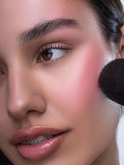 Рум'яна ZOLA Velvet Blush Glow - 03 Cool Peony (8.5 g) | Зображення 6