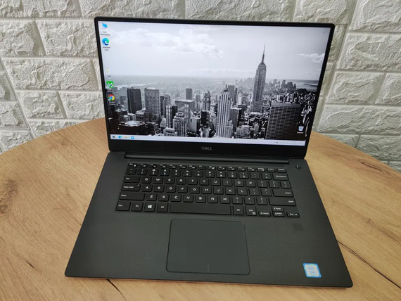 Ноутбук Dell XPS 15 9560/15.6 FHD/IPS/i3 7100H/8Gb/SSD256Gb/Intel HD 630