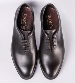 Ціліснокроєні туфлі коричневі ІКОС 39 розмір