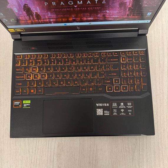 Ігровий ноутбук Б-клас Acer Nitro V 16 ANV16-42 / 16" (1920x1080) IPS / AMD Ryzen 7 260 (8 (16) ядер по 3.8 - 5.1 GHz) / 32 GB DDR5 / 500 GB SSD NVMe / nVidia GeForce RTX 5070, 8 GB GDDR7, 128-bit / WebCam б/в | Зображення 4