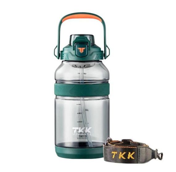 Спортивна пляшка TKK 2000 мл, Tritan (BPA-free), зелена. Ударопрочная бутылка с трубочкой и ремешком для фитнеса и тренировок | Зображення 1