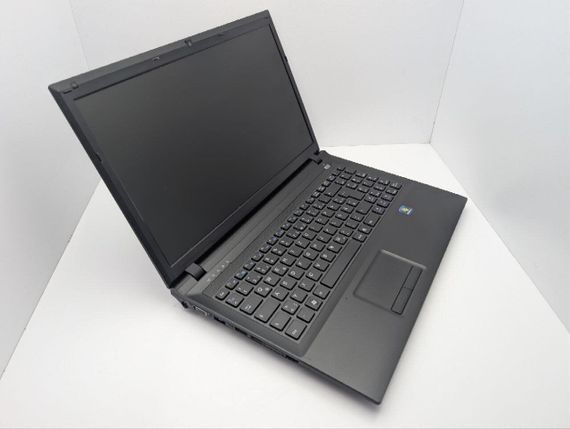 Ноутбук Terra Mobile 15128 / 15.6" (1366x768) TN / Intel Core i3-2330M (2 (4) ядра по 2.2 GHz) / 8 GB DDR3 / 160 GB HDD / Intel HD Graphics 3000 / WebCam / DVD-ROM б/у | Зображення 3