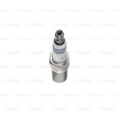 Свеча зажигания Bosch 0 242 230 530 | Зображення 2