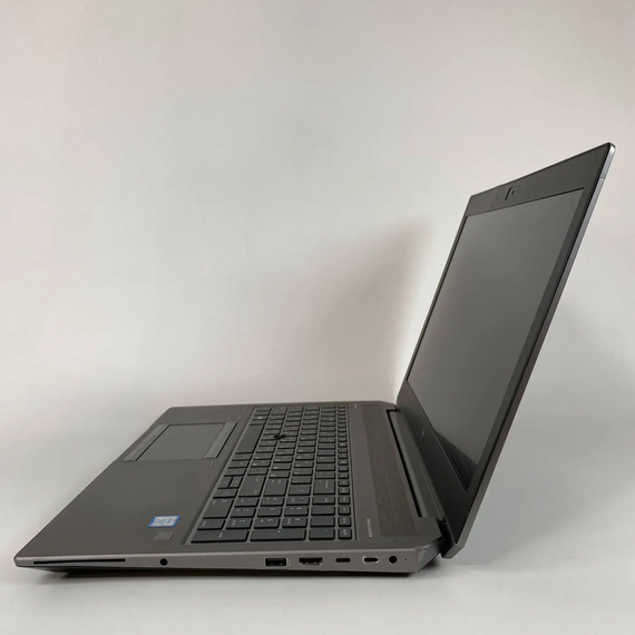 Мобильная рабочая станция Б-класс HP ZBook 15 G5 / 15.6" (1920x1080) IPS / Intel Core i7-8850H (6 (12) ядра по 2.6 - 4.3 GHz) / 16 GB DDR4 / 128 GB SSD + 500 GB HDD / nVidia Quadro P1000, 4 GB GDDR5, 256-bit / TouchID / WebCam / HDMI б/в + Подарунок Миша | Зображення 4