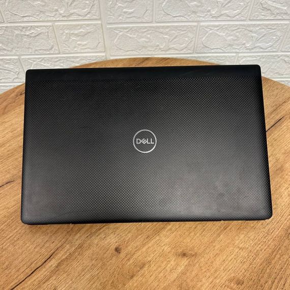 Ультрабук Б-класс Dell Latitude 7520 / 15.6" (1920x1080) IPS / Intel Core i5-1135G7 (4 (8) ядра по 2.4 - 4.2 GHz) / 8 GB DDR4 / 256 GB SSD / Intel Iris Xe Graphics / WebCam б/у | Зображення 2