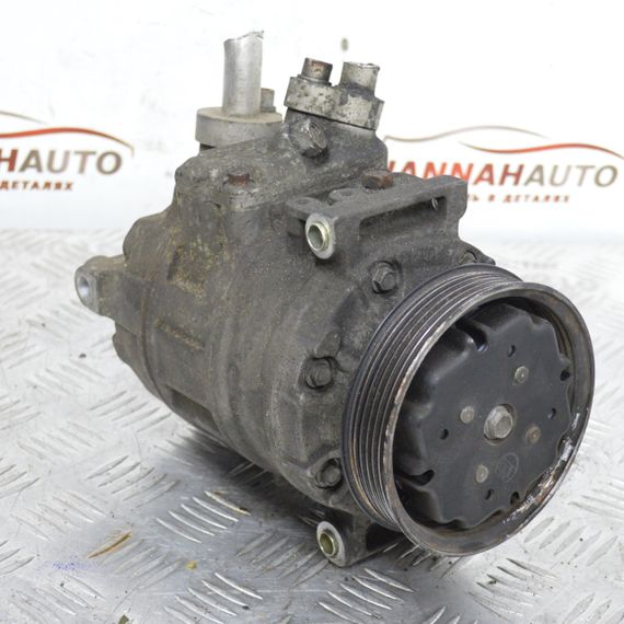 Компресор кондиціонера Skoda Octavia Шкода Октавія 1K0820803F