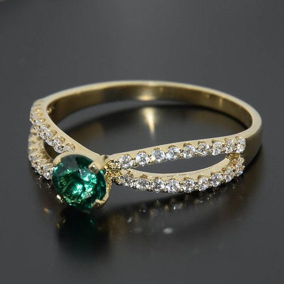 Кольцо из желтого золота с фианитами 16.5 | Зображення 2