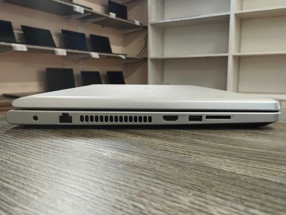 Ноутбук Dell Inspiron 5755 17.3''FHD/AMD A10-8700B/16Gb/256GB SDD | Зображення 4