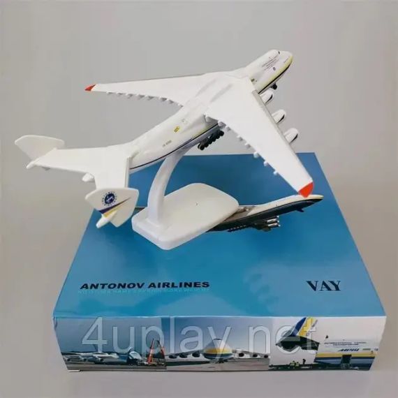 Модель самолета Ан-225 "Мрия" 1:400 коллекционная, цельная, металлическая с подставкой | Зображення 3